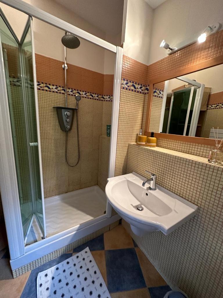 Studio Chez Charles Et Marie, Independant De La Maison, Acces Piscine, Tres Calme, โรกฟอร์-เลส์-แปงส์ ภายนอก รูปภาพ